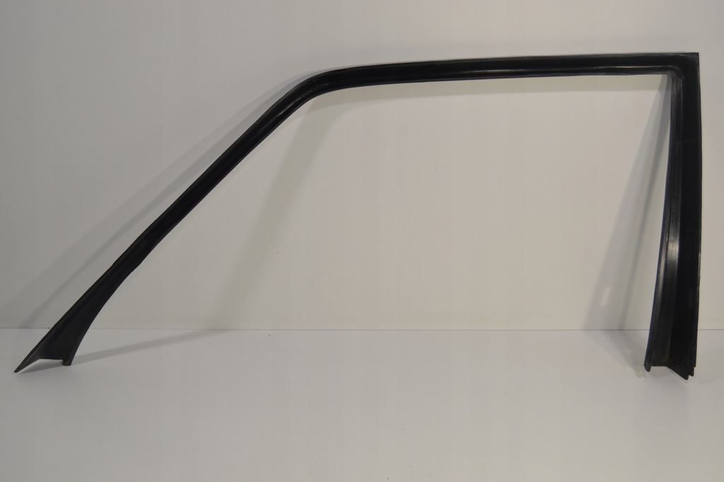 фото №8, Рамка двері скло оббивка лівий перед mercedes w126 lift czarna 1267250371