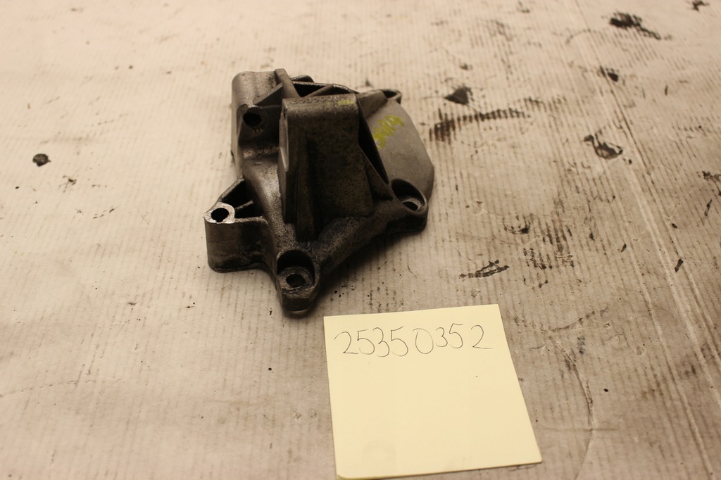 фото №6, Кронштейн дроссель citroen xsara 1.6 hdi 25350352