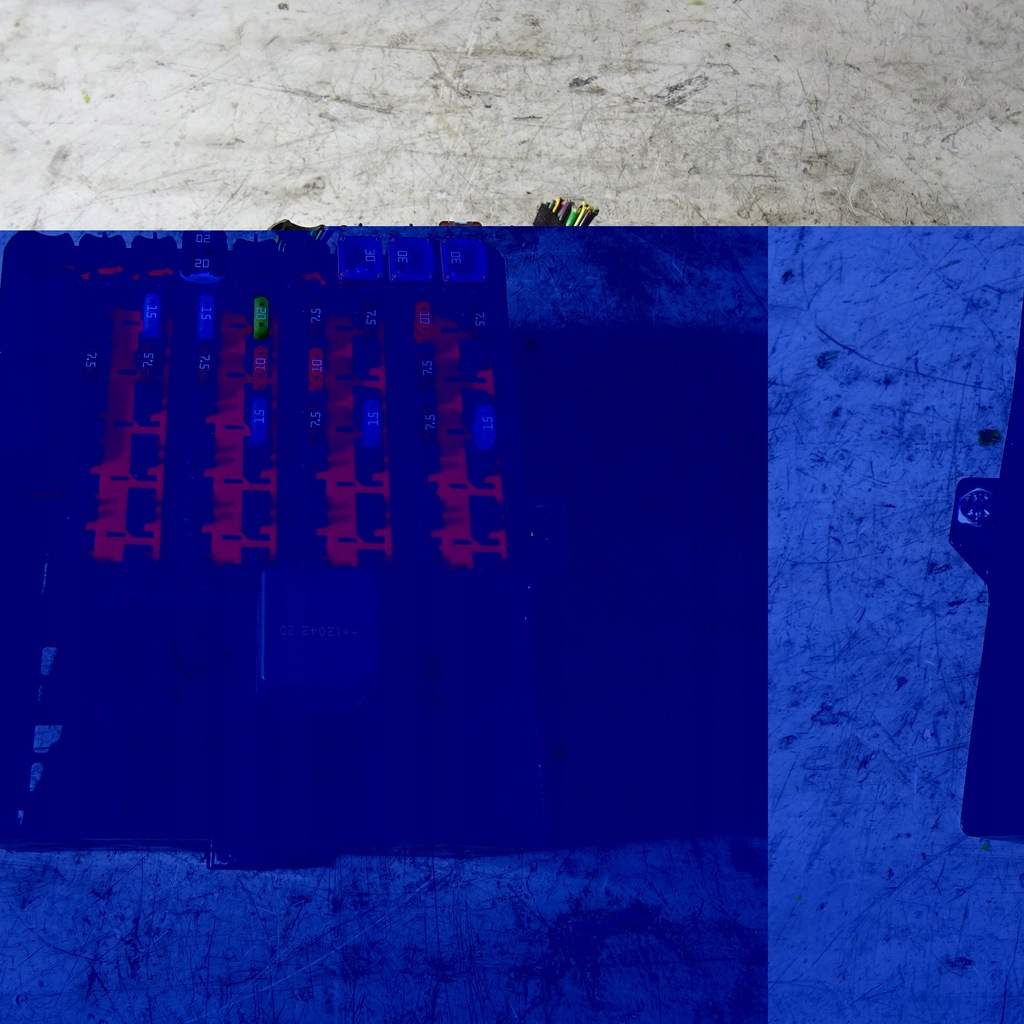 фото №1, Ford fiesta коробка предохранителей ba6t-14a005afb