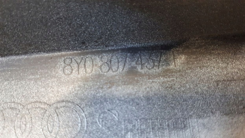 Audi a3 8y0 s-line 2020-2021 бампер перед Оригинал