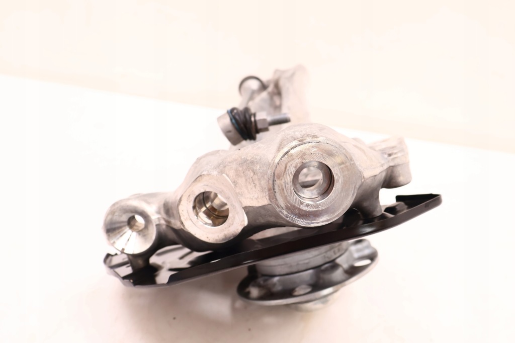 Mercedes-benz cle a236 300 4matic поворотний кулак ступиця права перед a0004213402 Київ