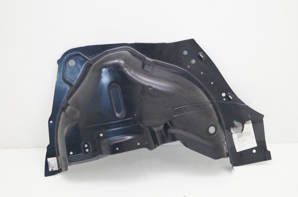 фото №1, Audi a4 b7 8e0 05-08 обшивка внутреннее крыла