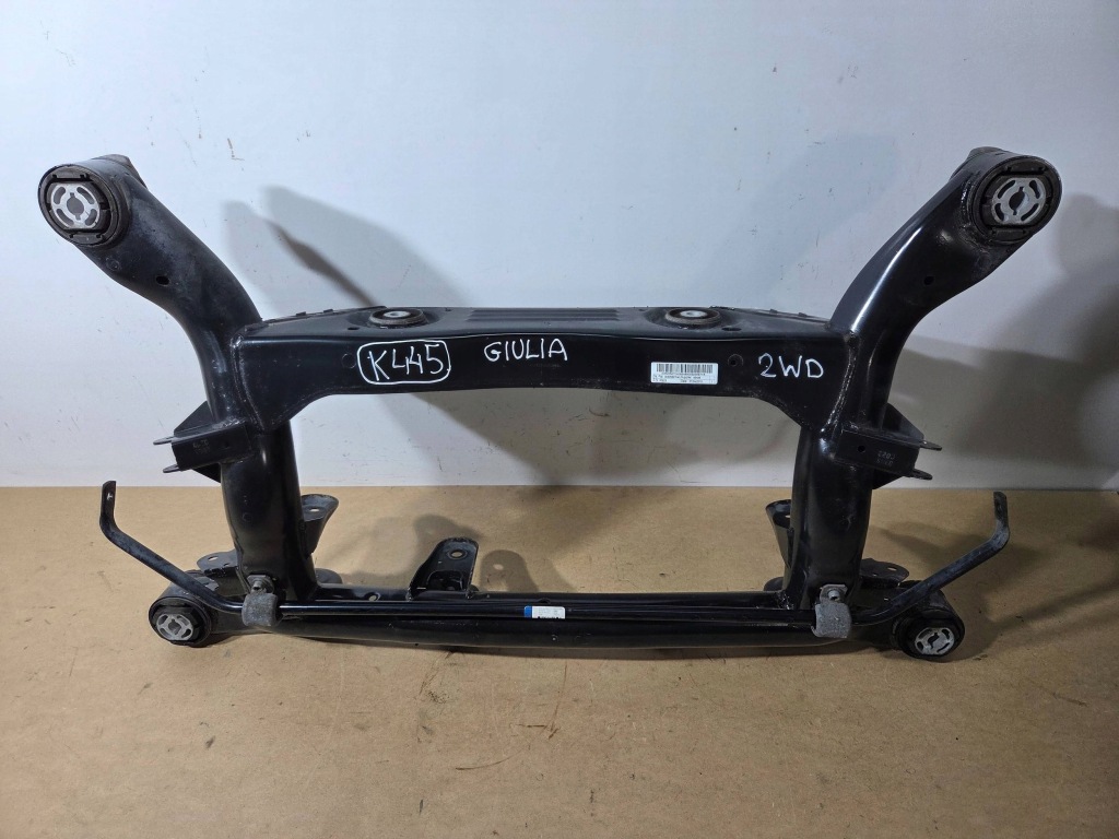 фото №1, Alfa romeo giulia 2wd подвеска подрамник подрамник подрамник задняя