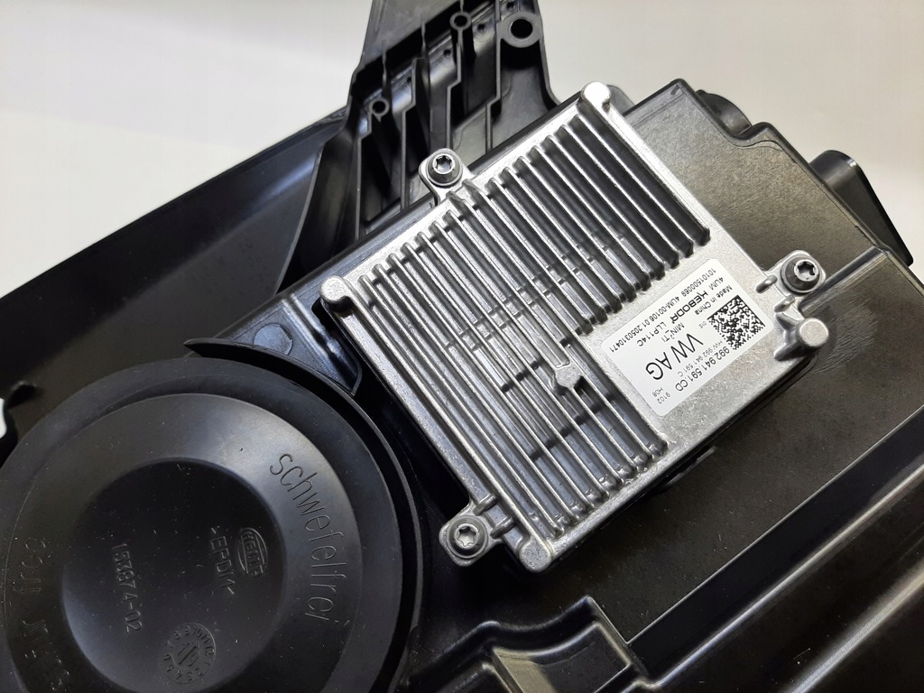 фото №15, Skoda enyaq фара l+p 5lb941015 5lb941016