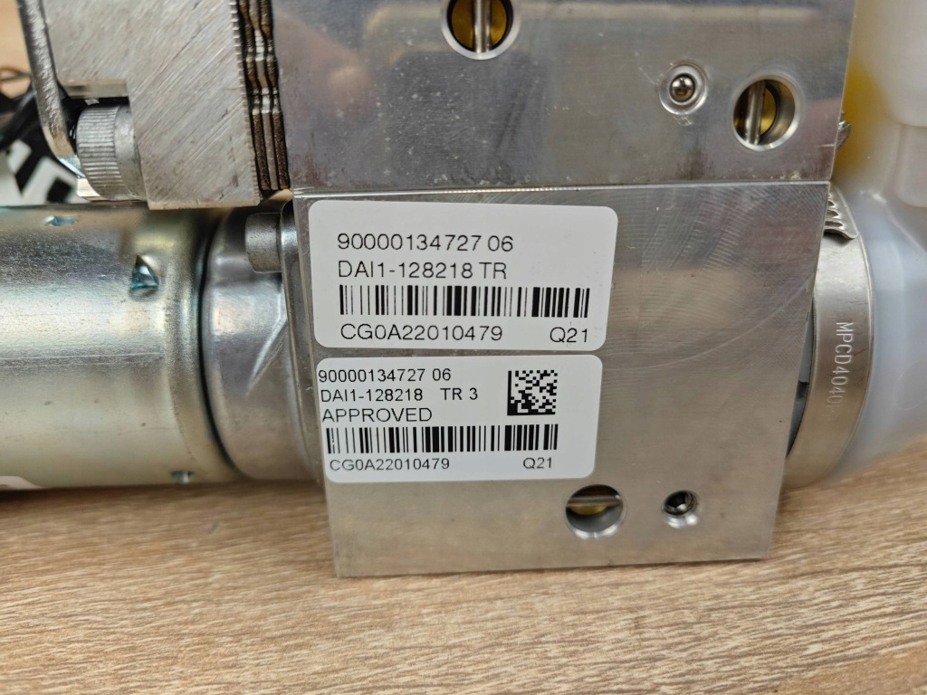 фото №9, Оригінальна гідравлічна насос дах bmw g23 cabrio 5a05e18 90000134727 33km