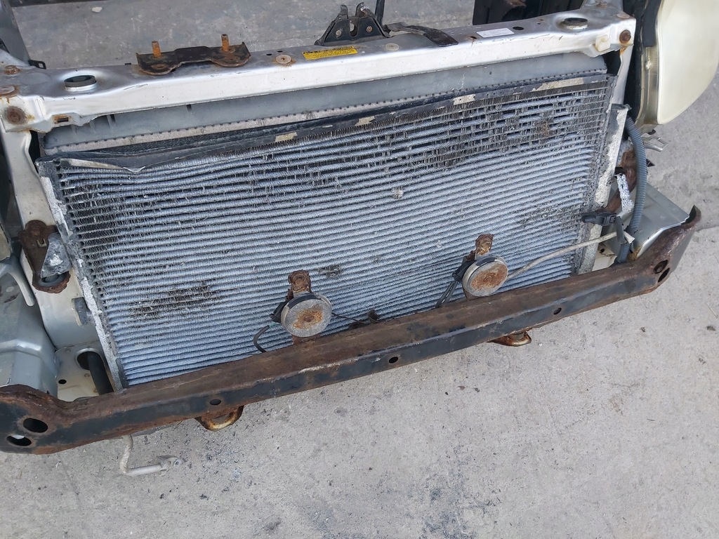 фото №16, Toyota rav4 ii kompletny перед бампер капот решётка радиатора