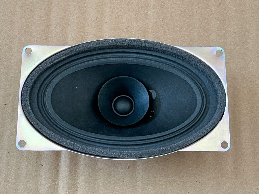 фото №1, Vw caddy 2k7 v динамик дверь 2kd035709