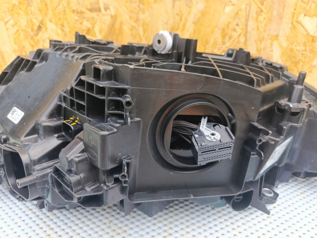 фото №10, Лампа перед правая bmw 4 iv g-22 g-23 g-82 g-81 m4 laser 9505116-03