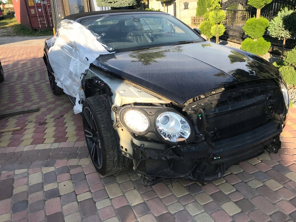 фото №1, Чверть перед правий bentley continental ii lift 2015-2018