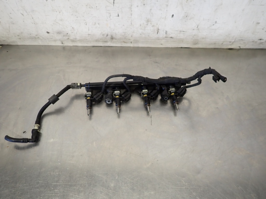 Купить Молдинг впрыскная форсунки peugeot 207