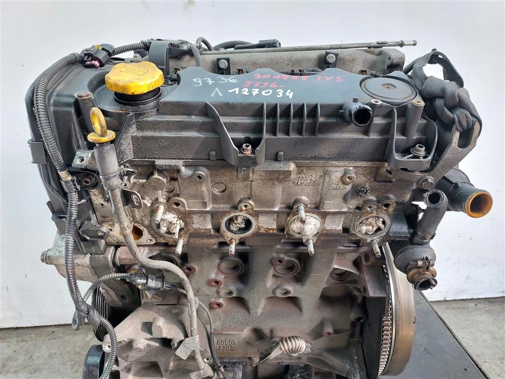 Двигатель дизель сцепление форсунки opel zafira b astra z19td 100km сцепление с Разборки