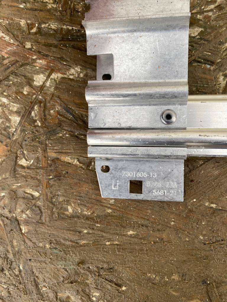 Балка под радиатор bmw x1 f48 x2 f39 f40 mini новая 51117301605 Недорого