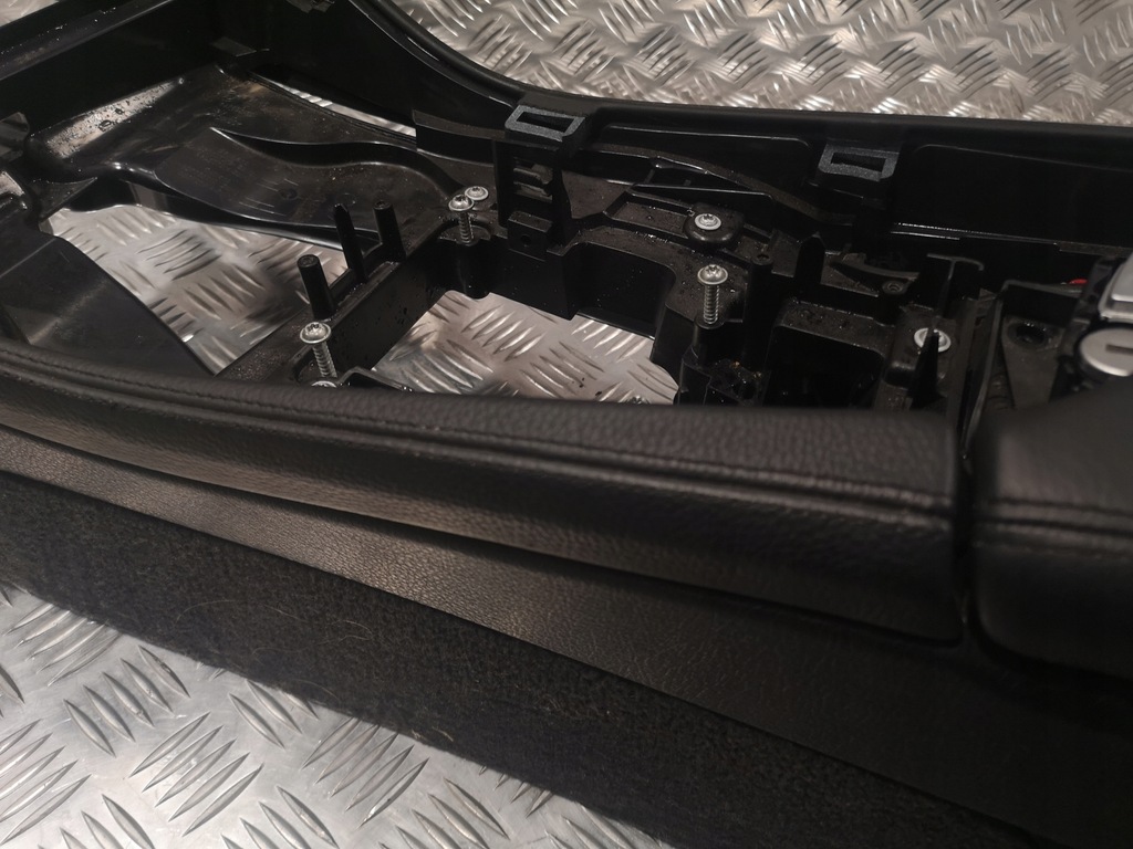 фото №10, Туннель средний подлокотник воздуходувка вентилятор bmw f10 f11 4-зона