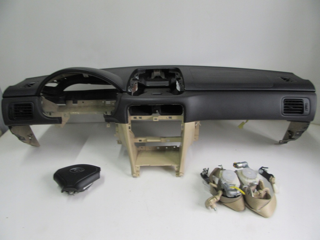 фото №14, Приборная панель консоль приборная панель подушки безопасности подушка безопасности ремни kpl subaru forester ii sg lift