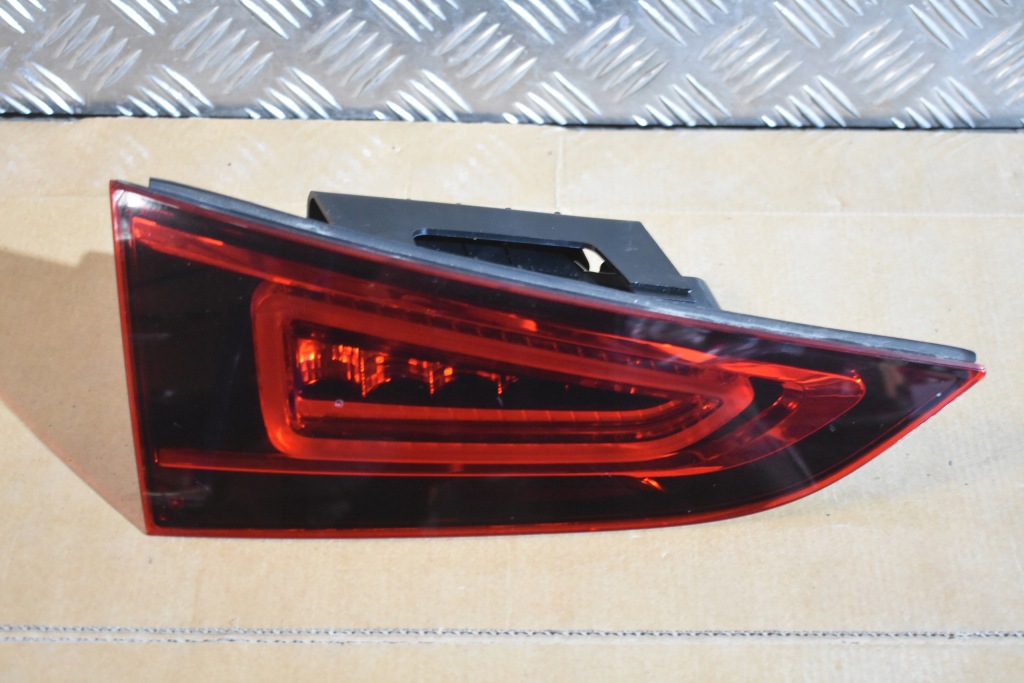 Купити Ідеальна фара задні задня w кришці  ліва mercedes c167 купе 1