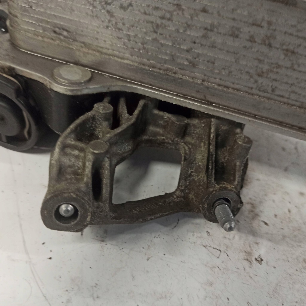 фото №7, Bmw 5 f11 радіатор оливи коробки передач 8514515