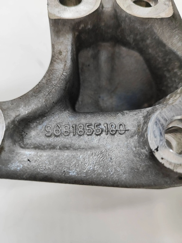 фото №7, Citroen ds5 2013 кронштейн / кронштейн двигателя