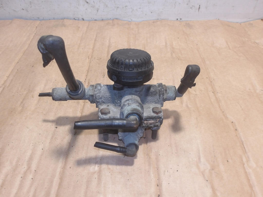 Клапан релейний renault magnum 43240705 Доставка