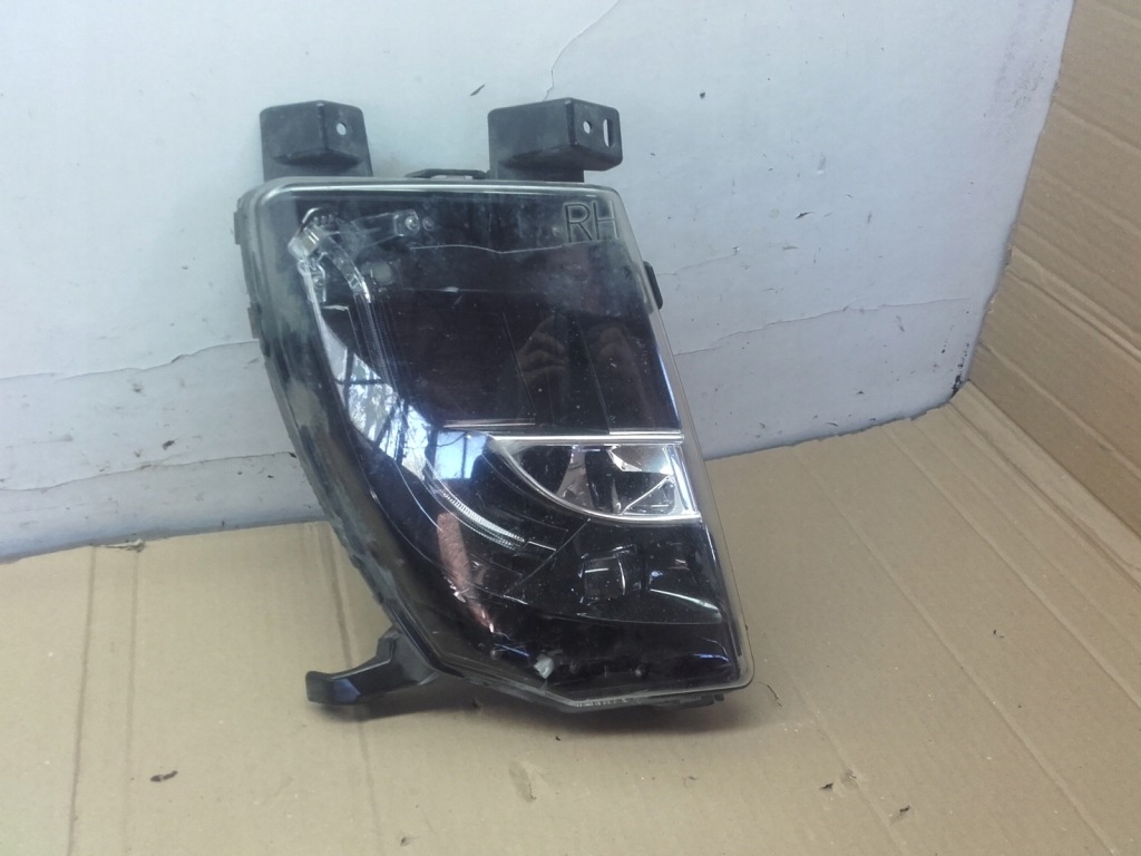 Купить Противотуманная фара led drl правый tesla model s 600591600e