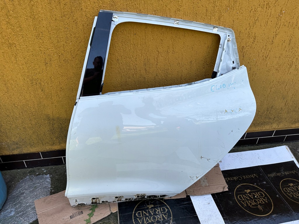 фото №4, Renault clio iv hb дверь задние левая