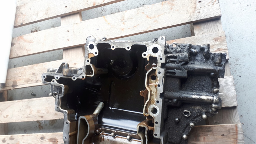 фото №13, S8 d3 поддон масляная основание 07l103603k 5.2 fsi s6