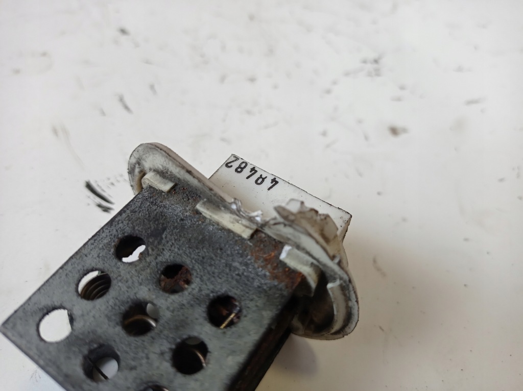 фото №7, Резистор вентилятор renault master d6064