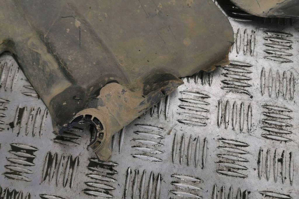 фото №8, Правая защита подвеска opel astra l o5 9827725580 1.2l бензиновый 96kw 2023