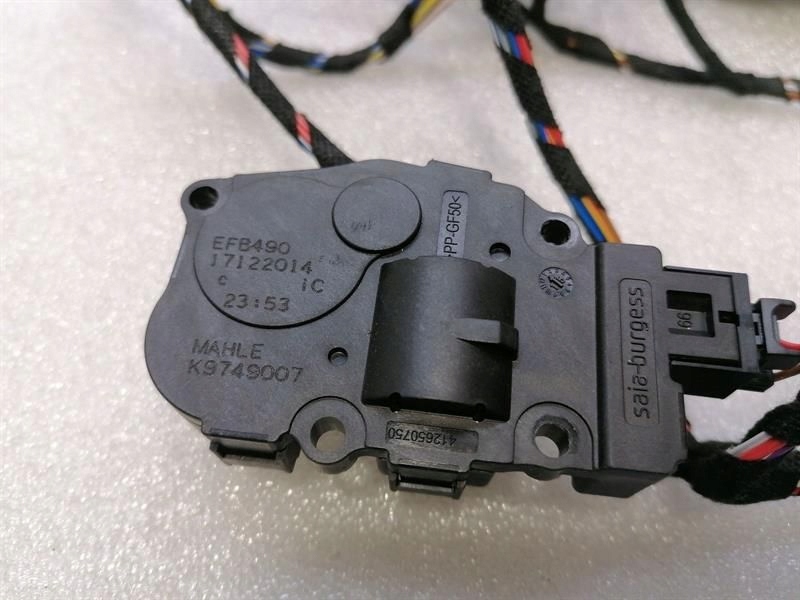 фото №8, Матриця обігрівача rolls royce 64119163330