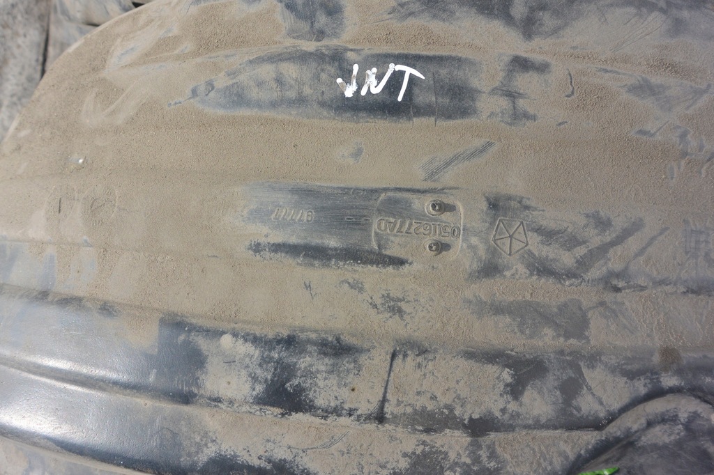 фото №6, Подкрылок правое задняя dodge fiat journey freemont