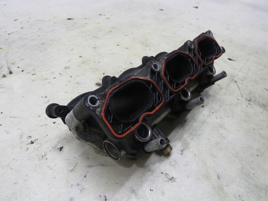 фото №11, Коллектор всасывающий audi q5 8r 3.2 fsi 96e133110s