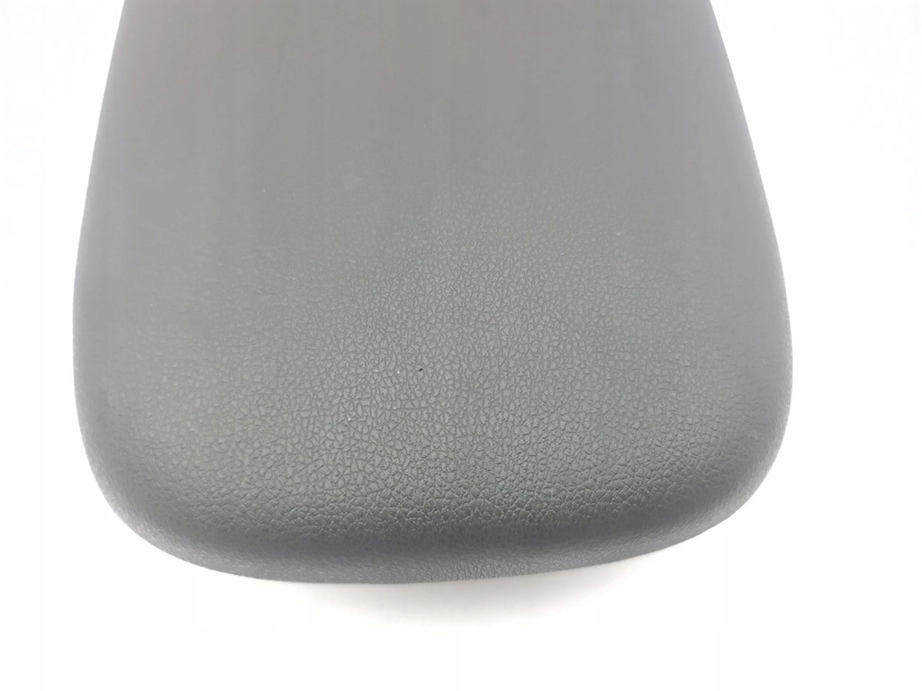 фото №9, Hyundai kona i 2019 подлокотники