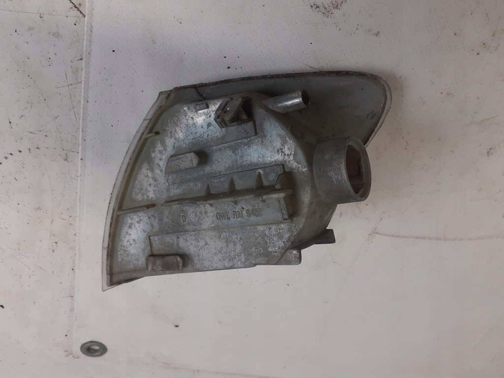 фото №4, Поворотник renault scenic i правий