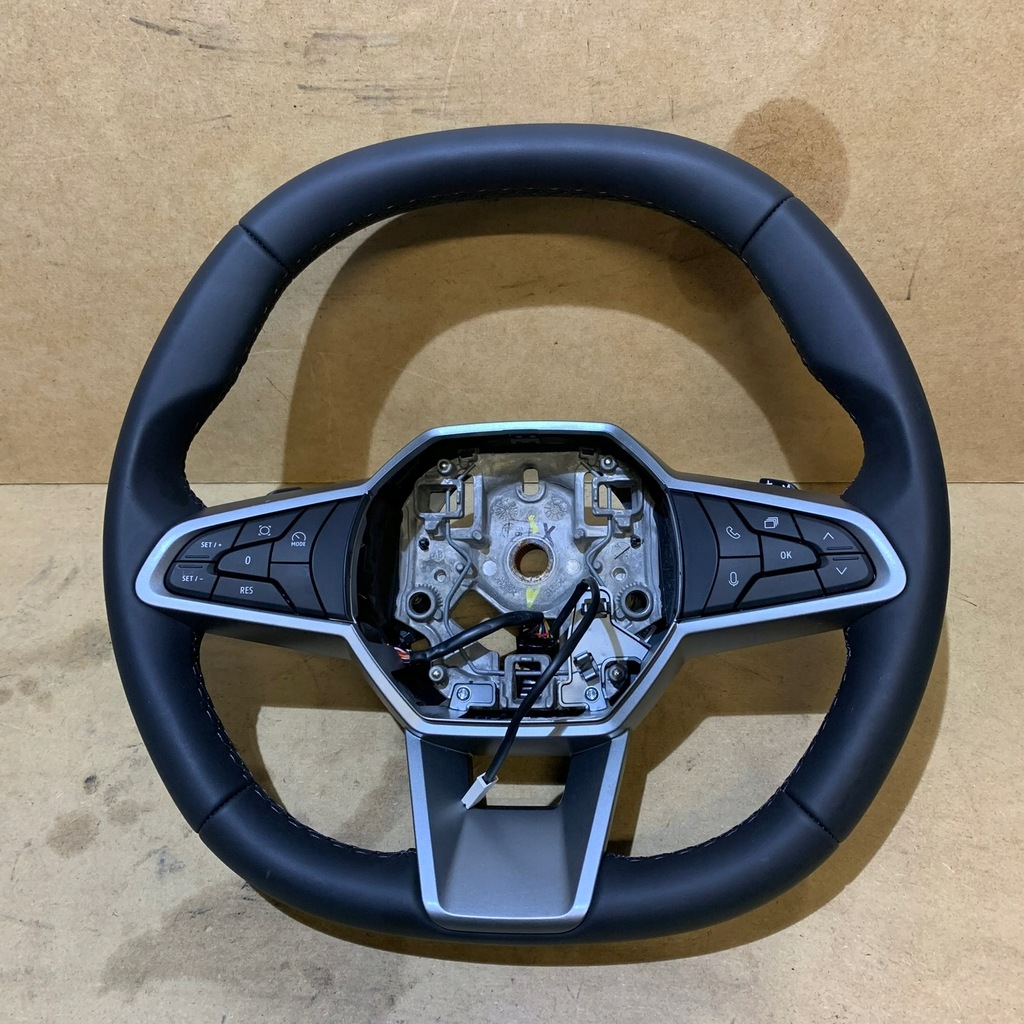 фото №8, Dacia duster iii 1.2 tce mhev 2024 2025 повітропровід пелюстки перемикання 484008131r