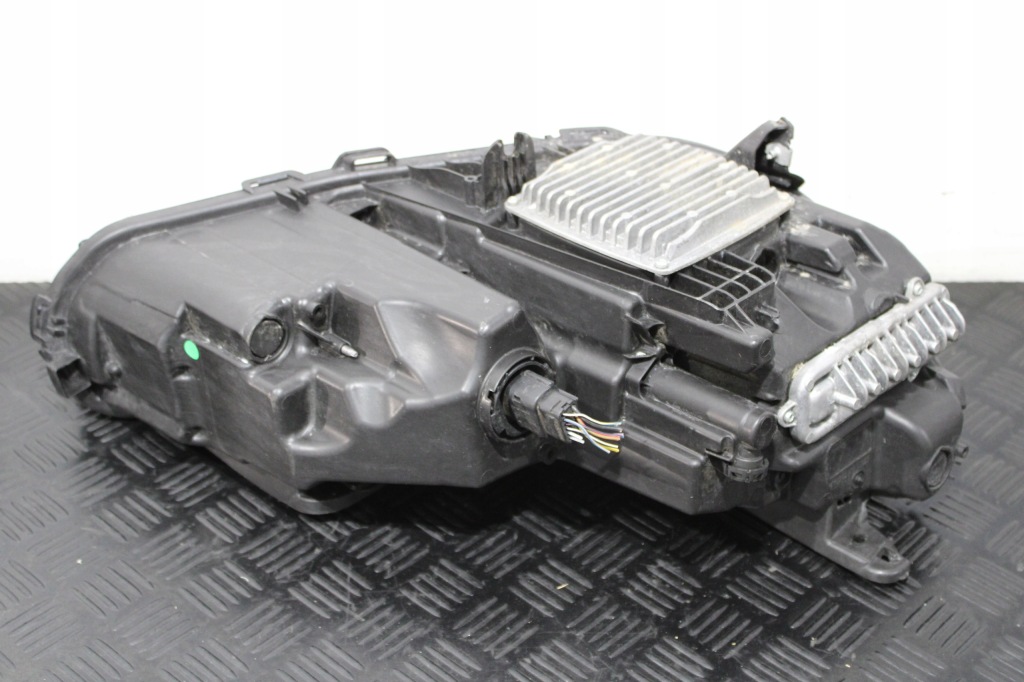 Фонари перед led opel insignia b рестайлинг  39136836 39136835 с Разборки