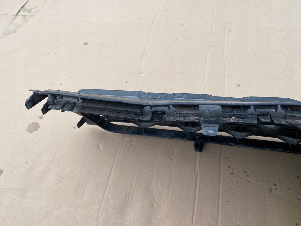 фото №11, Dacia duster ii решётка бампера перед 622544890r оригинал