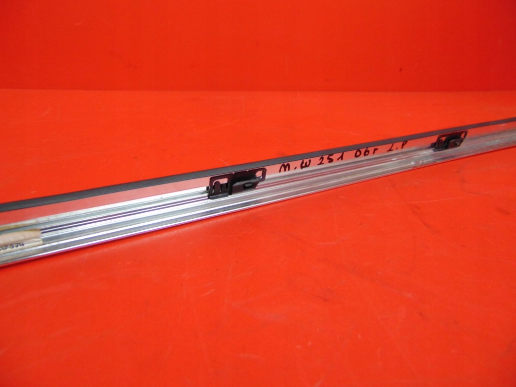 фото №9, Mercedes r-klasa w251 короткий молдинг хром двері ліва перед передня верхній