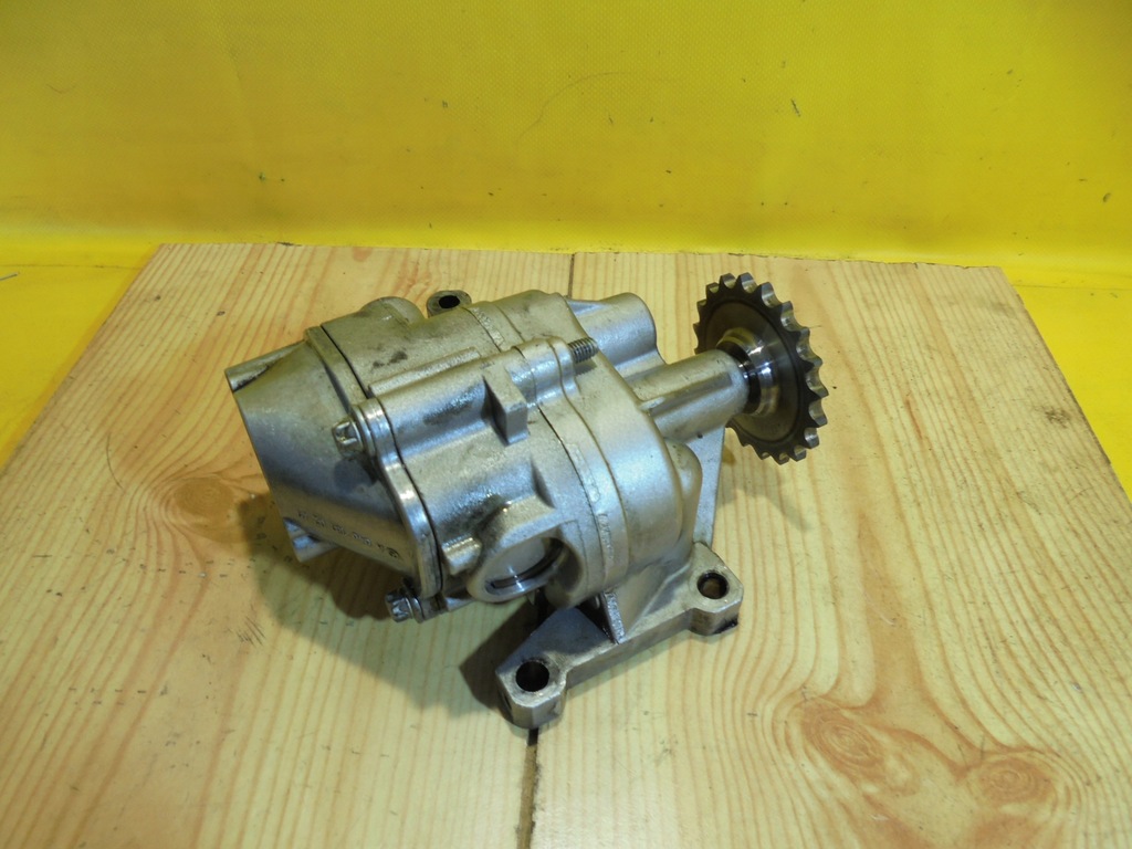 фото №1, Насос масла mercedes sprinter 2.2 cdi a6461810247