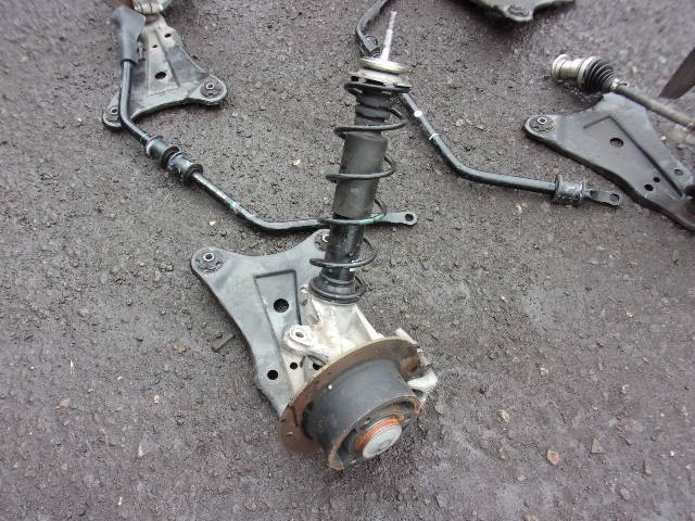 фото №2, Поворотный кулак амортизационная стойка перед задняя renault twizy