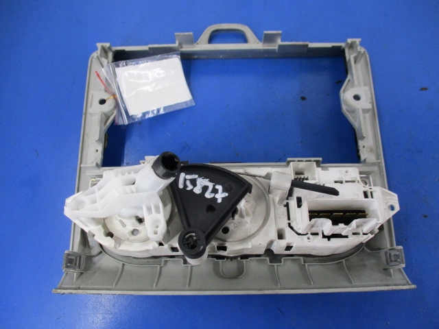 фото №3, Ford focus mk2 панель обдув кондиционера+ корпус