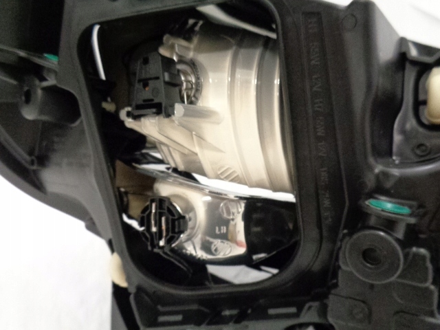 фото №11, Expert iii traveller лампа передня перед ліва