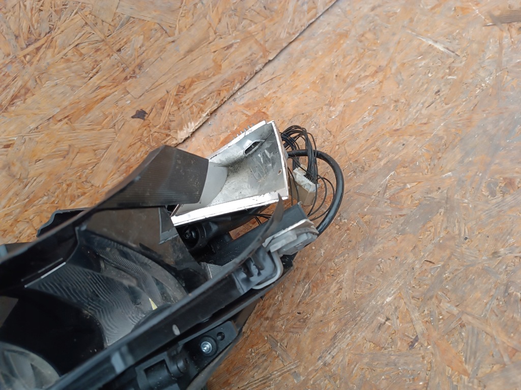 00206628-02 модуль проводка разъёмы лампы левый перед tesla model s 2017- Цена