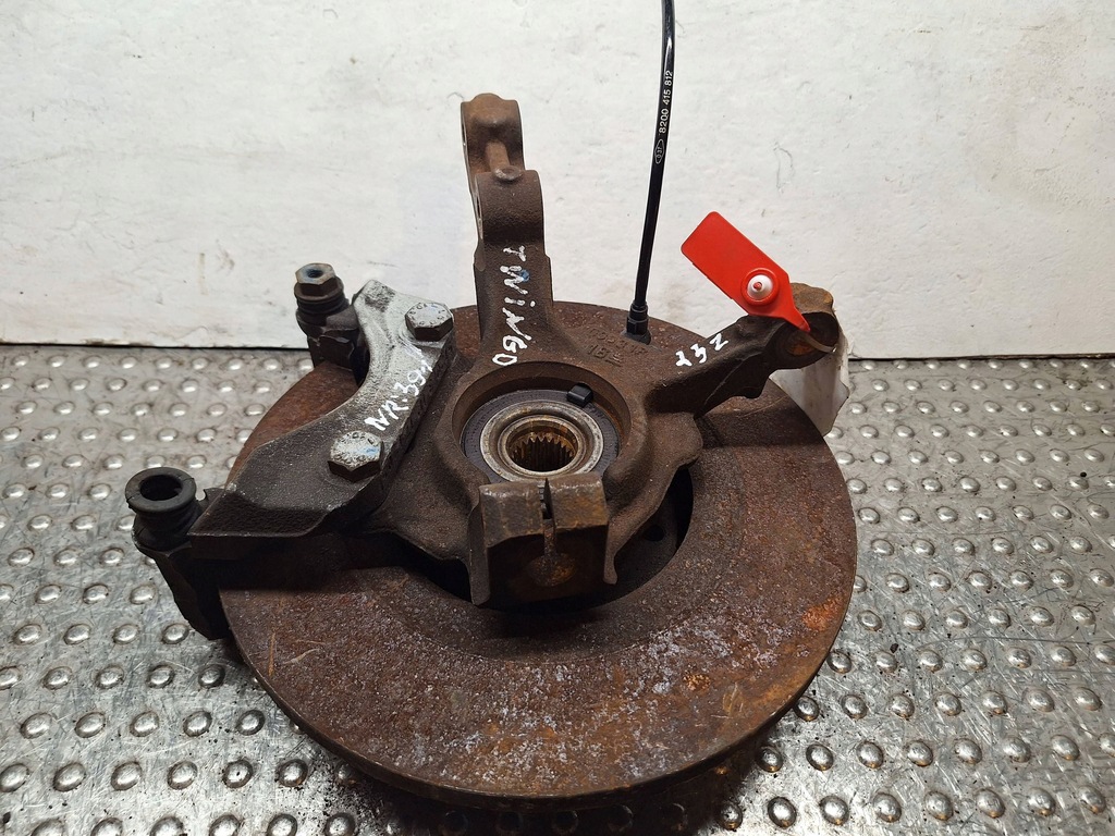 фото №1, Поворотный кулак перед правая renault twingo ii 1.2 16v 1.2 tce 1.5 dci 07-2014