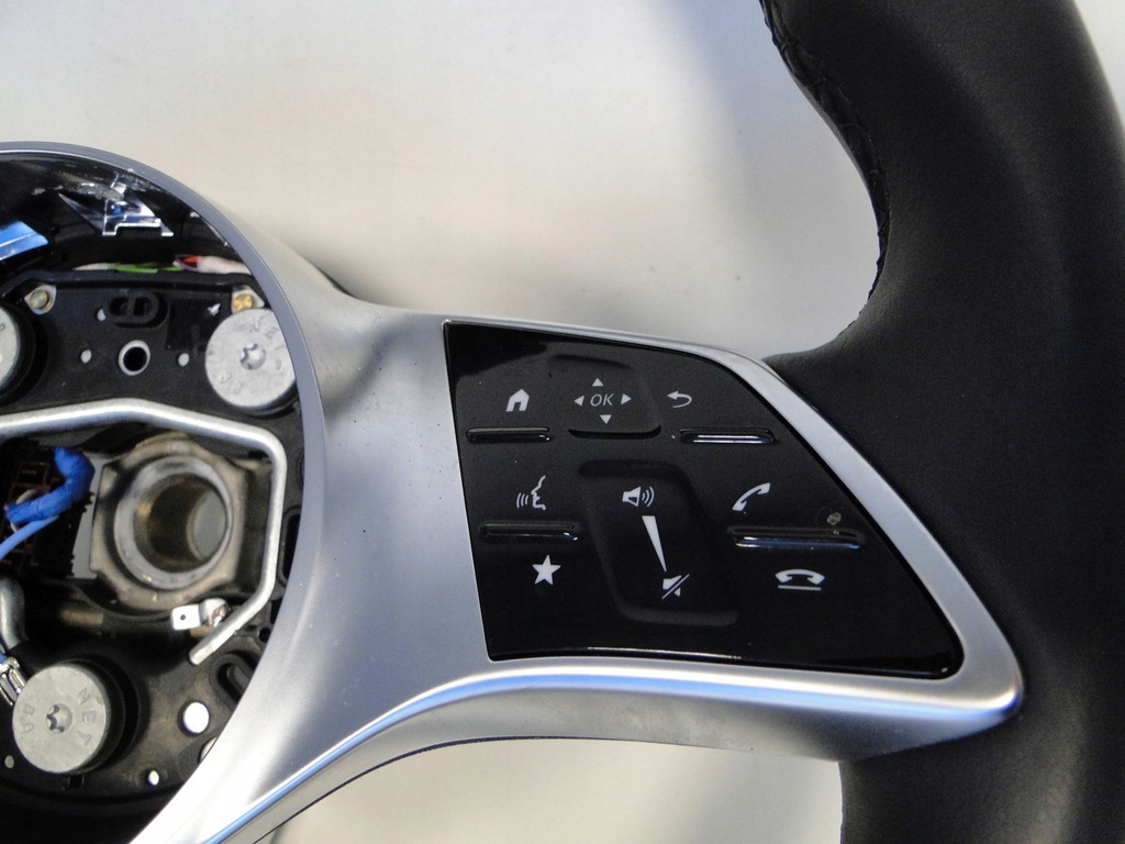 фото №10, Mercedes воздуховод eqe 294 295 vito v 447 sprinter 907 910 лепестки переключения