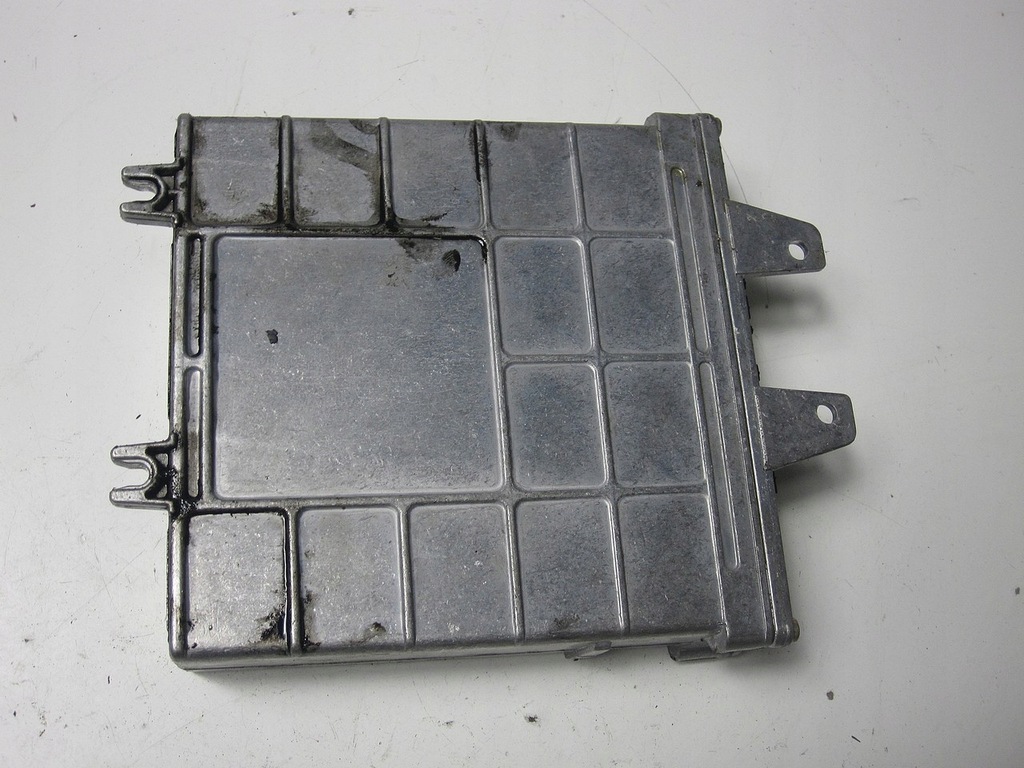 фото №7, Audi оригінальний номер 8d0907557a