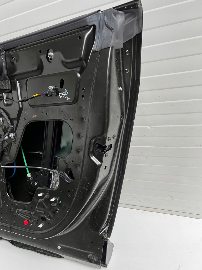 фото №9, Дверь правый перед ferrari purosangue