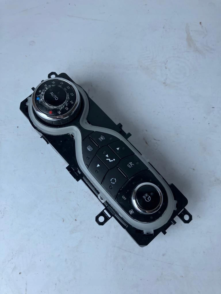 фото №1, Панель кондиціонера renault zoe