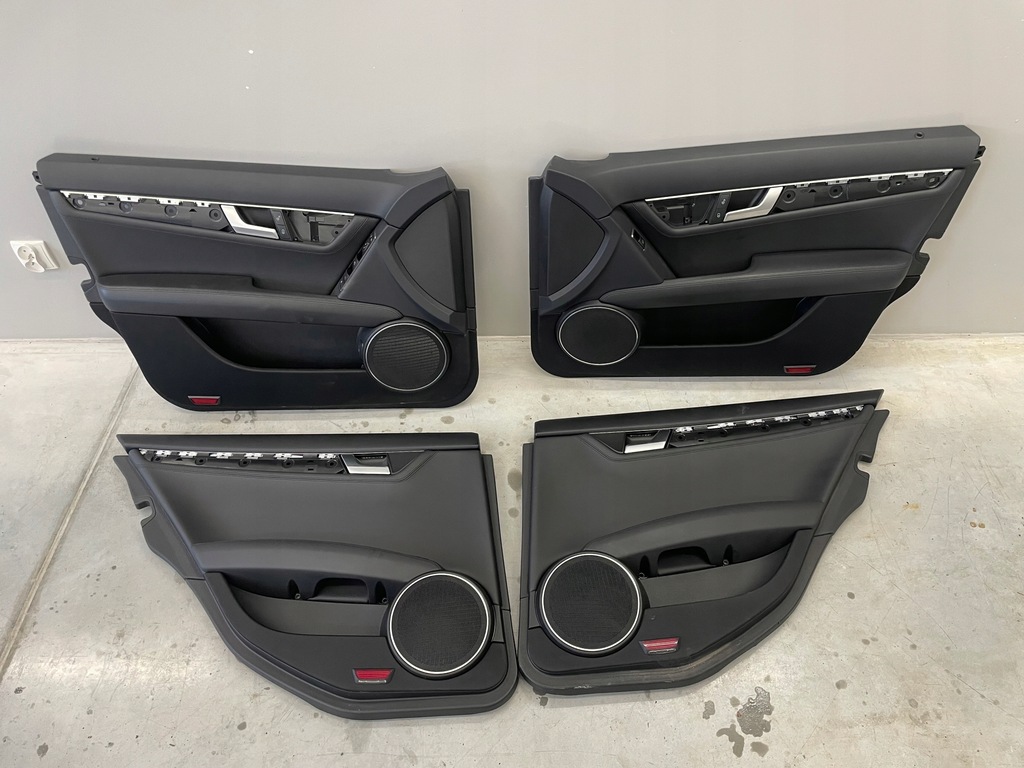 фото №6, Сиденья обивка вентиляция mercedes w204 lift