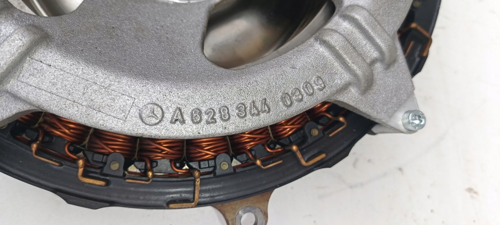 Mercedes w213 x290 стартер генератор гибрид a2569060000 с Разборки