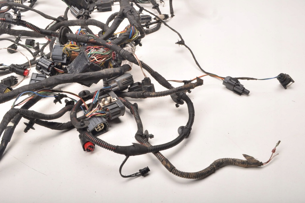 фото №14, Aston martin vantage жгут электропроводка электрическая ag33-14290-la