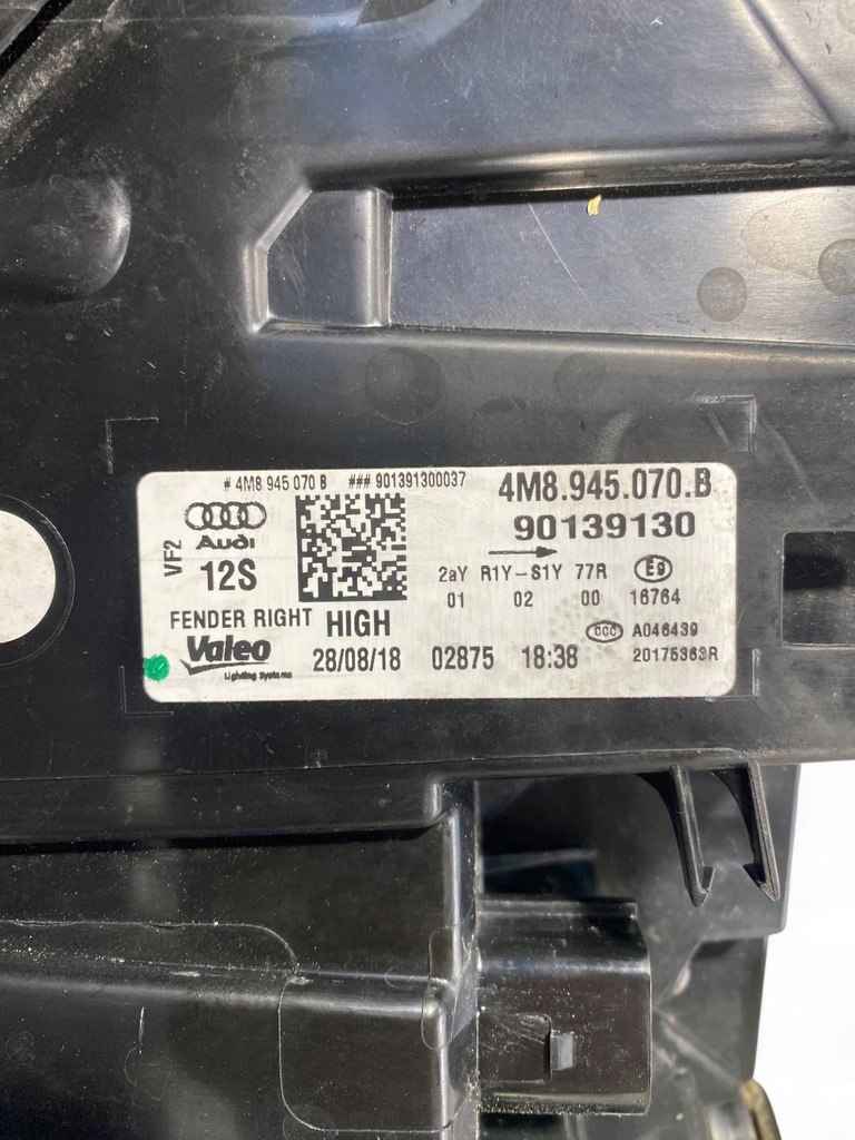 фото №8, Audi q8 2019 лампа задняя